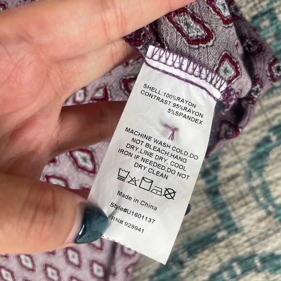 Weekend by Suzanne Betro Purple Paisley & Diamond Print Blouse - Size XL - Picture 3 of 7